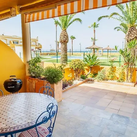 アパート Acogedor En Primera Linea De Playa タリファ